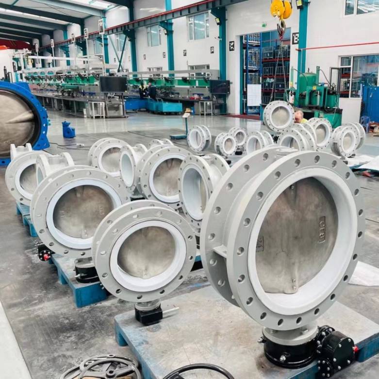 PTFE seat double flanged butterfly valve